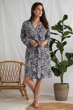 Pretty You London Bamboo Kimono Print luxe Leopa Luxe Leopard