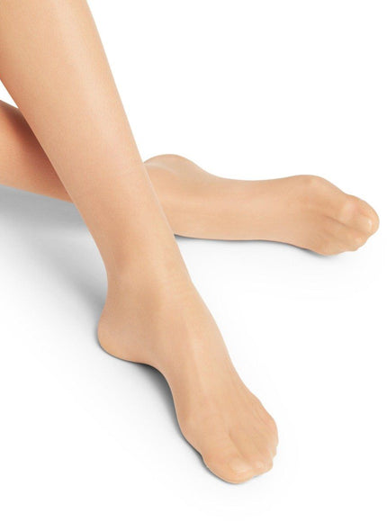FALKE Pure Matt 20 DEN Dames Panty 43120 – op model