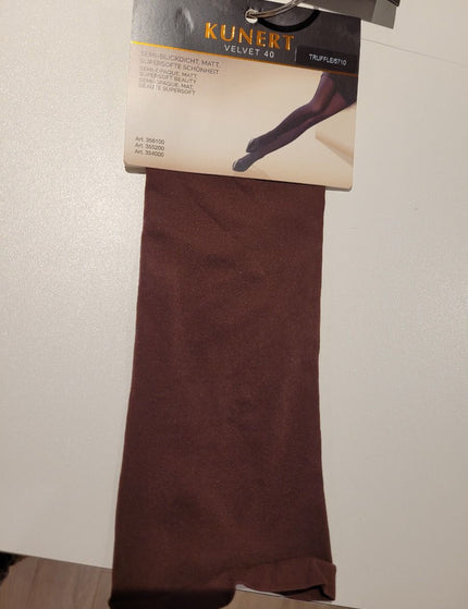 Kunert Velvet 40 den mat 3 d 354000 – truffle