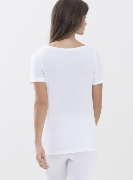 Mey Bodywear Dames Organic T-Shirt 26816 – Wit, op model