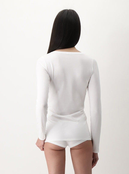 Oroblu Perfect Line Cotton T-Shirt Long VOBT01676 – White, op model