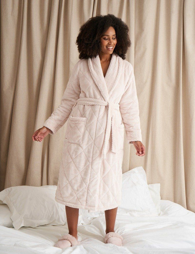 Pretty You London Quilted velour Badjas