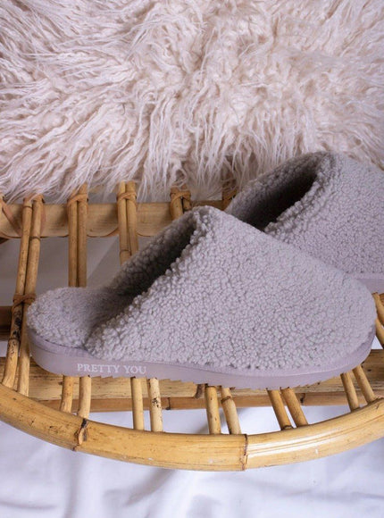 Pretty You London Sheepskin Jude Slof