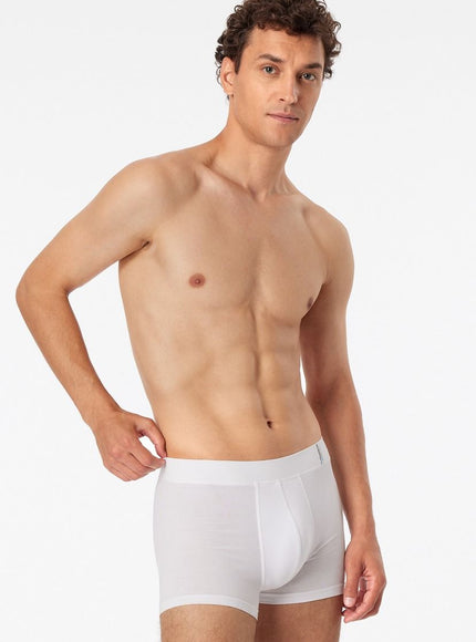 Schiesser Long Life Soft Short 155632 – wit, op model