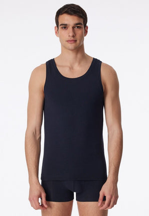Schiesser Long Life Soft Singlet 155629 – Blauwzwart, op model