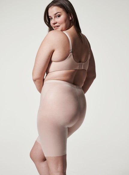 Spanx Thinstincts 2.0 - Mid-Thigh Short 10234R