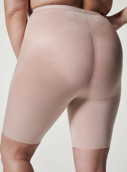 Spanx Thinstincts 2.0 - Mid-Thigh Short 10234R