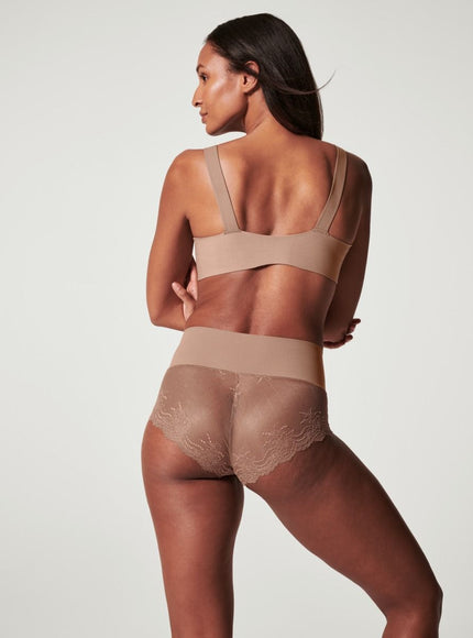 SPANX Undie-tectable Lace Hi-Hipste SP0515