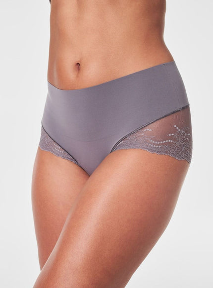 SPANX Undie-tectable Lace Hi-Hipste SP0515