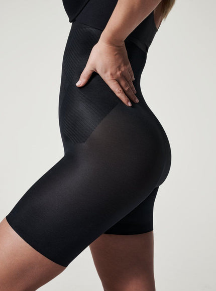 Thinstincts 2.0 - High-Waisted Mid-thigh Short 10233R